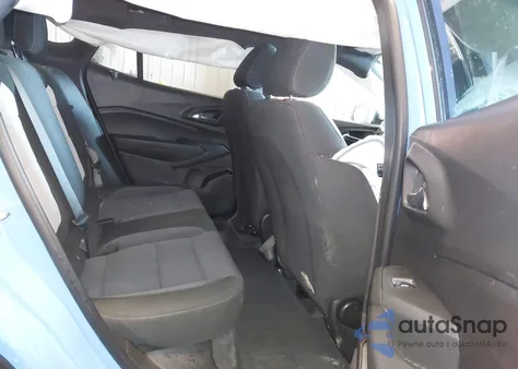 2024 Chevrolet Trax Fwd 1Rs z USA, uszkodzony, nr VIN KL77LGE26RC198908